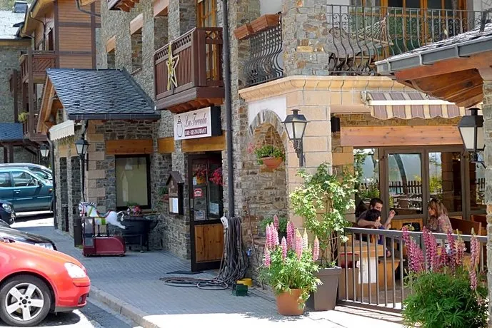 Apartamentos Turisticos Xixerella - Image 1