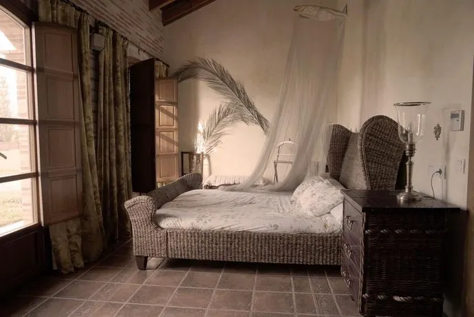 La Casona del Tormes - Image 1