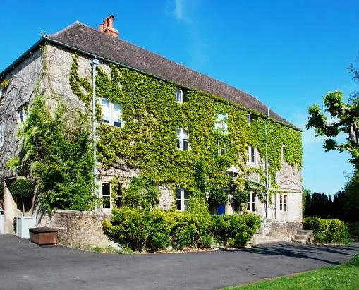 The Longleat Bath Arms - Image 1