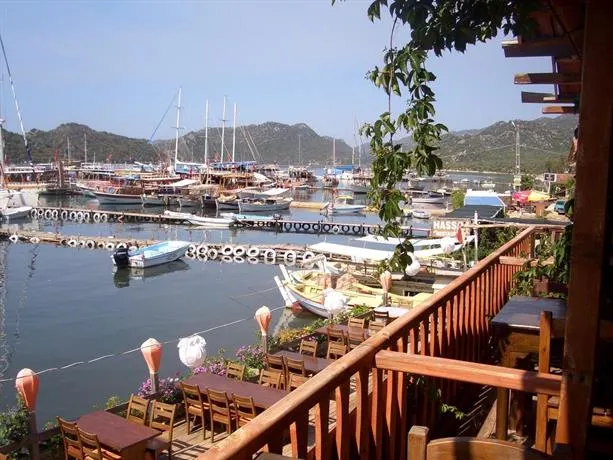 Onur Pension - Image 1