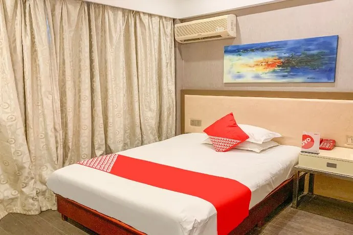 Luyin Hotel - Image 1
