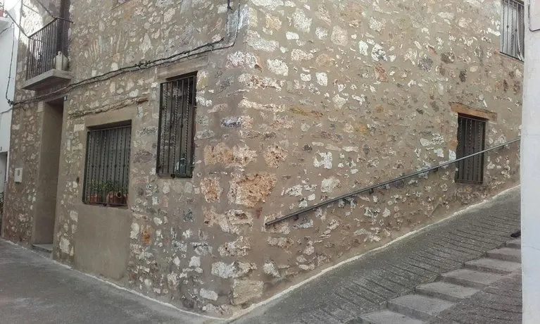 Casa Elina Lucena - Image 1