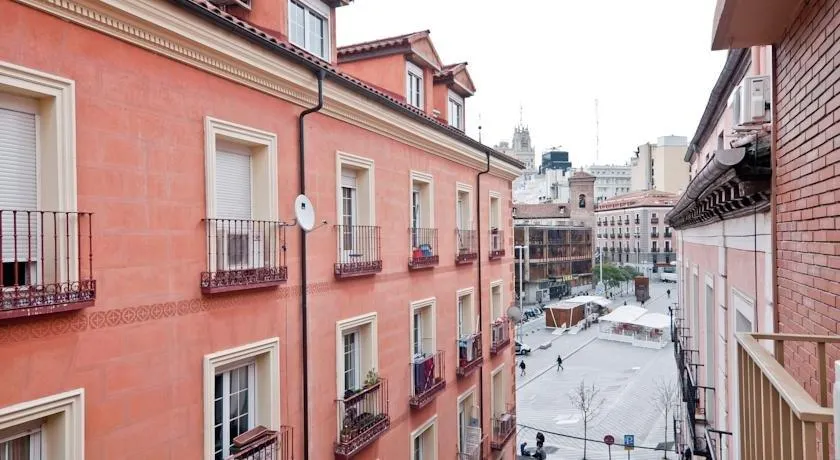 Apartamentos Aqui me Quedo Madrid - Image 1