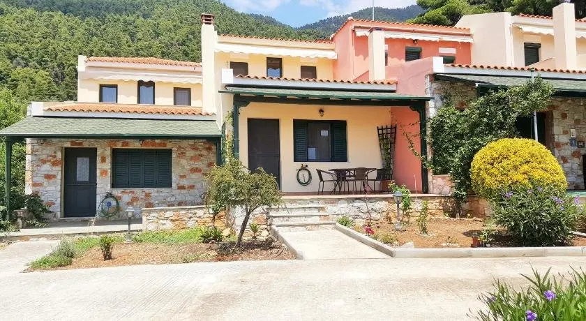 Elios Petit Village - Image 1