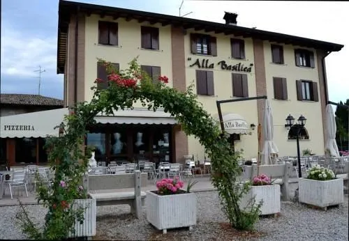 Alla Basilica - Image 1