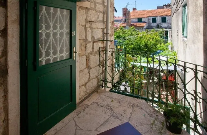 Apartments Miranda - Image 1