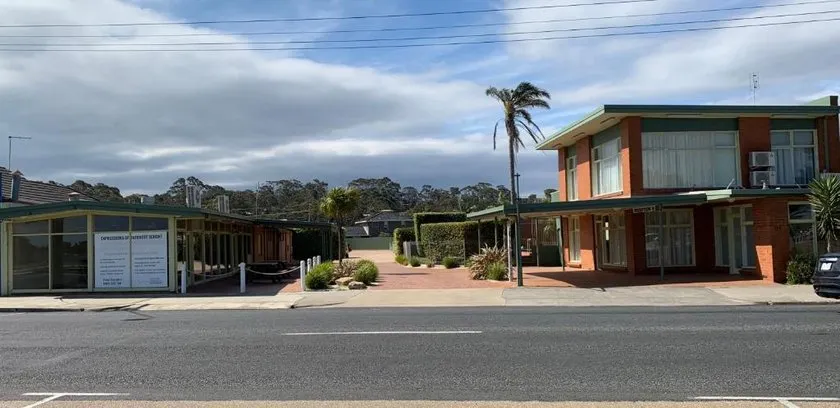 Marina Motel Rooms - Image 1