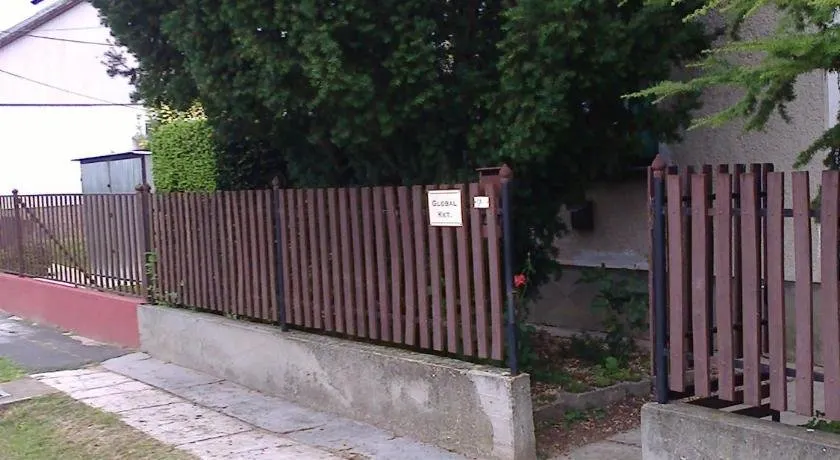 Tiszafa Apartman - Image 1