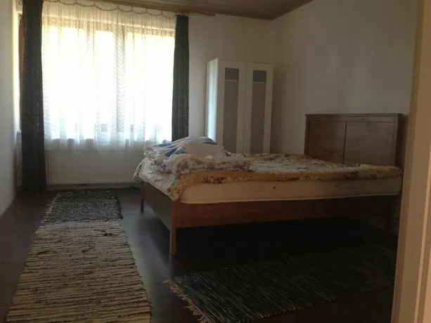 Csendes Apartman - Image 1