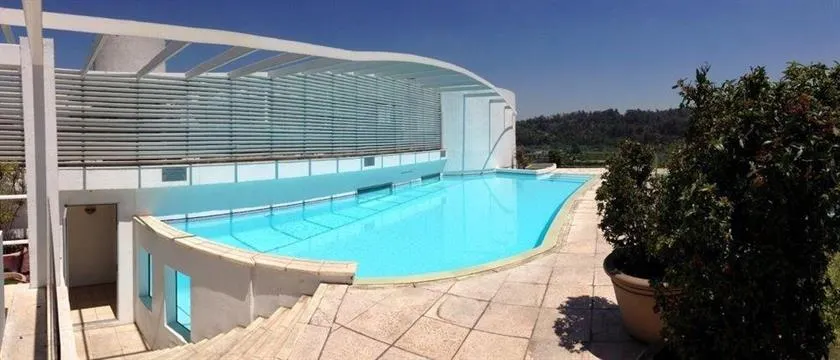 Chilean Suites and Apartment - Image 1