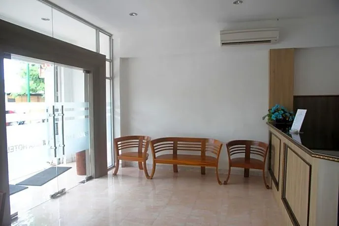 Pandora Hotel - Image 1