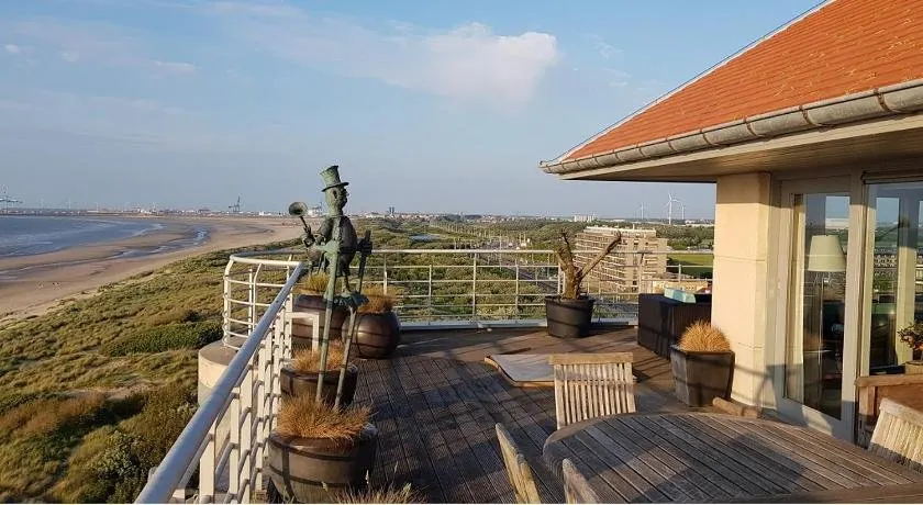 IDEAL TOWER DAKTERRAS - Image 1