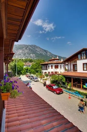 Feron Hotel - Image 1