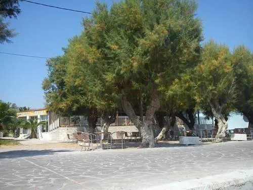 Tavari Beach - Image 1