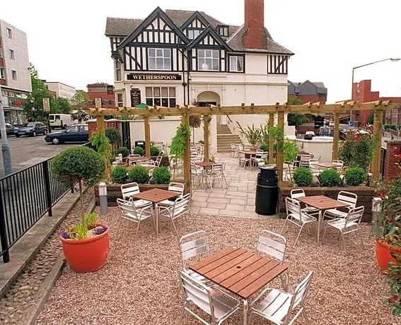 The Portland Hotel - Image 1