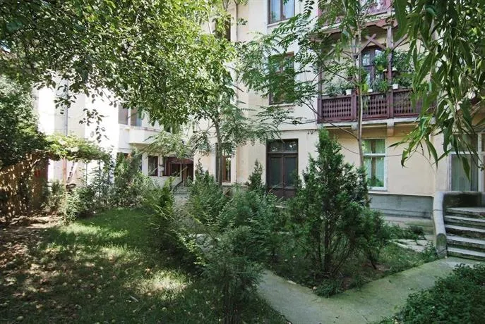 Central Bohemian Studio Old City - Image 1