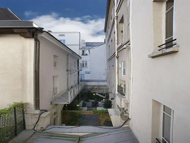 Bijou Saint Louis - Image 1