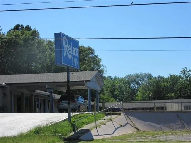Relax Inn Tyler - Image 1