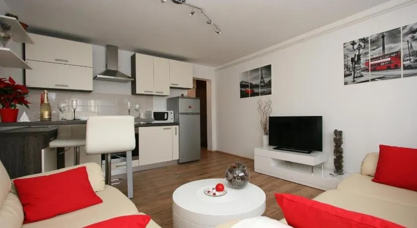 Apartments Zagreb Schone - Image 1