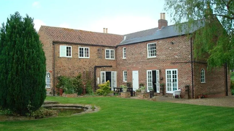THE HOMESTEAD HOPPERTON - Image 1