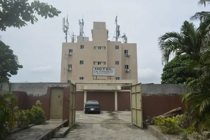 Hotel La Citadelle - Image 1