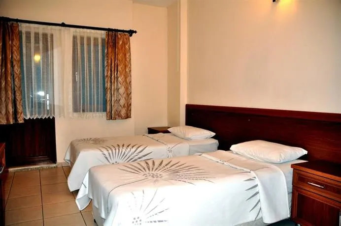 Nihan Hotel - Image 1