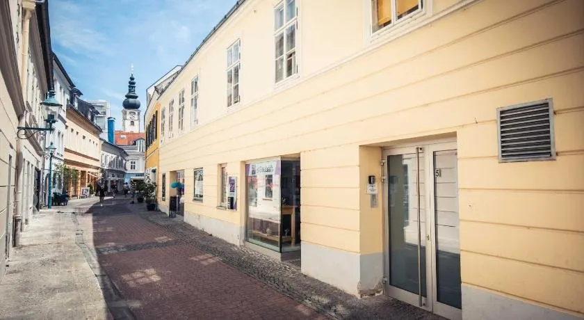 Ferienwohnung St. Pölten Rathausplatz - Image 1