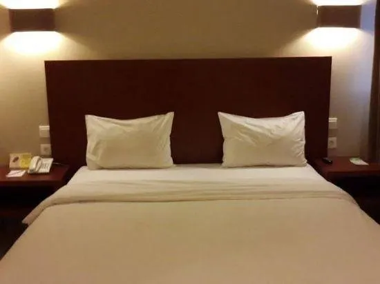 Hotel Bumi Banjar - Image 1