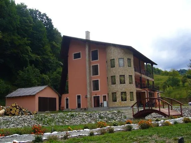 Pensiunea Orhideea - Image 1