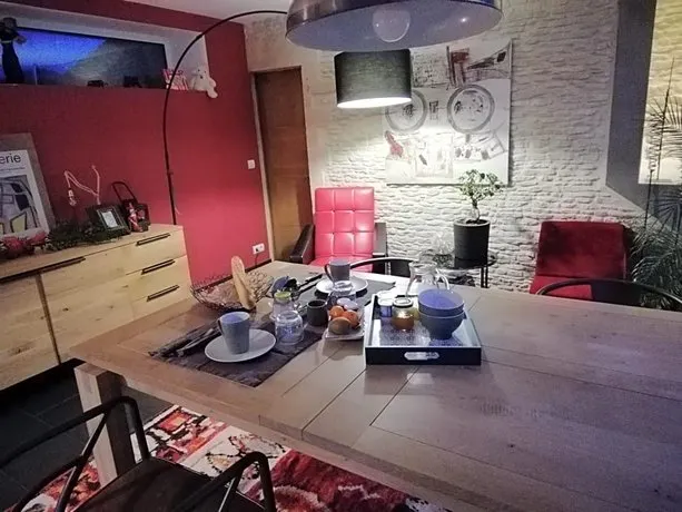 La Chambre O Z'amis - Image 1