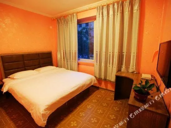 ZHONGXING EXPRESS HOTEL - Image 1