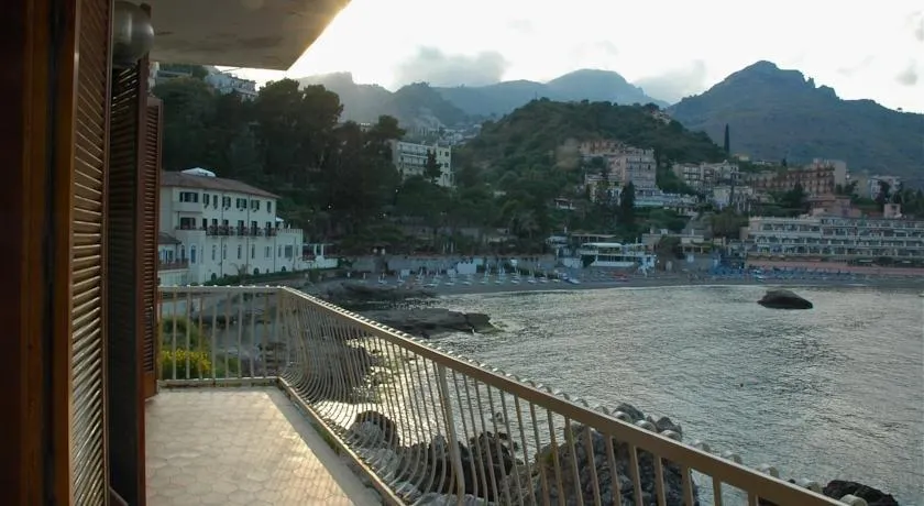 La Terrazza sulla Meraviglia - Image 1