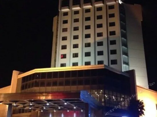 Yueda International Hotel - Image 1