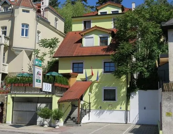 Hotel-Pension Goldenberg - Image 1
