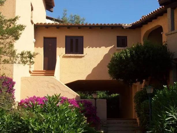 Residence Portorotondo Tre - Image 1
