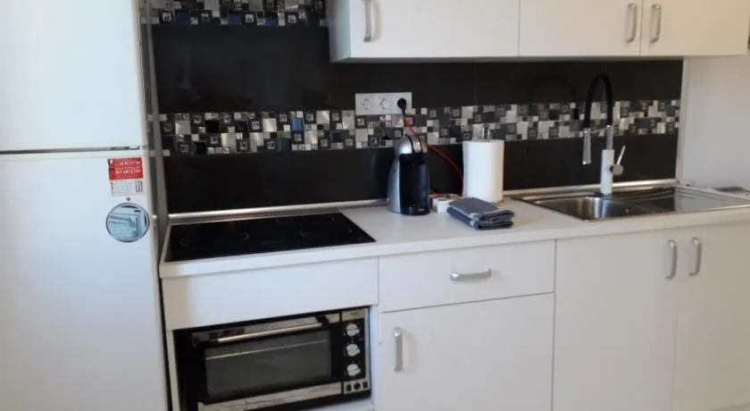 BEAUTIFUL SMALL APARTAMENT - Image 1