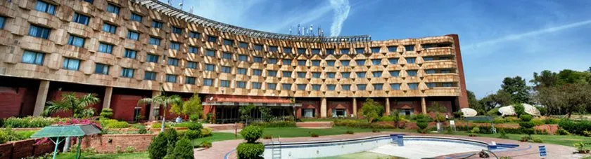 Centaur Hotel New Delhi - Image 1