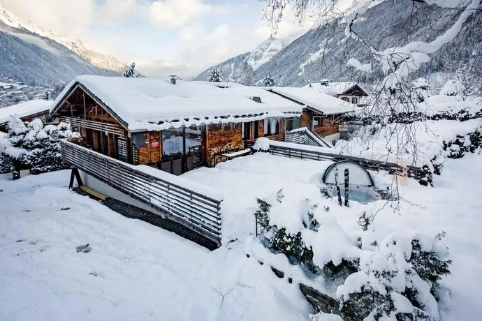 Chalet Union - Image 1
