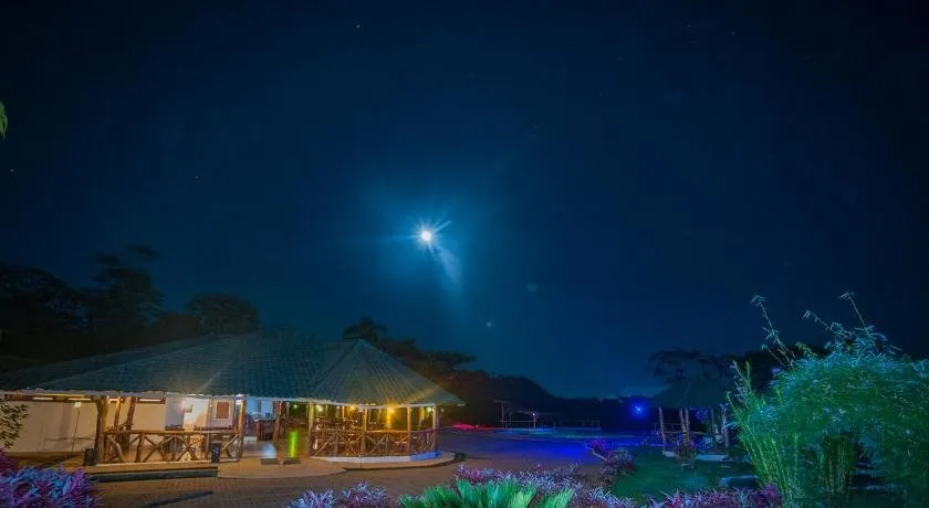 Hosteria Orkidea Lodge - Image 1