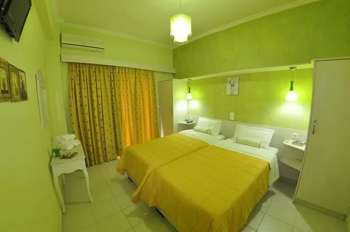 Napoleon Apartments - Image 1