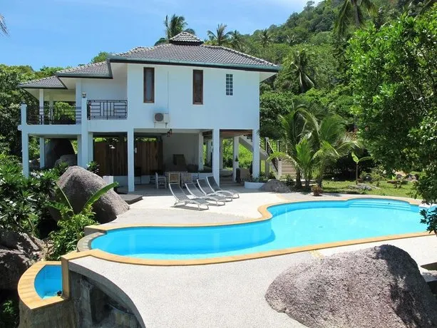 Sairee Sunset Luxury Villa - Image 1