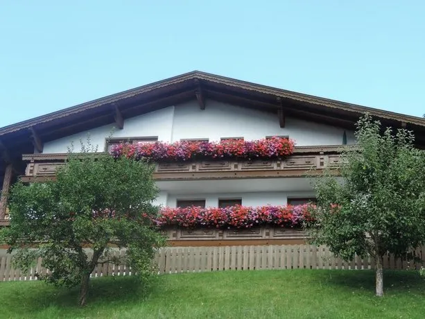 Haus Jenewein - Image 1