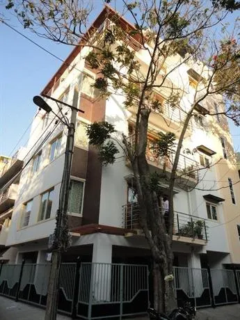 Premium Serviced Apartments - Image 1