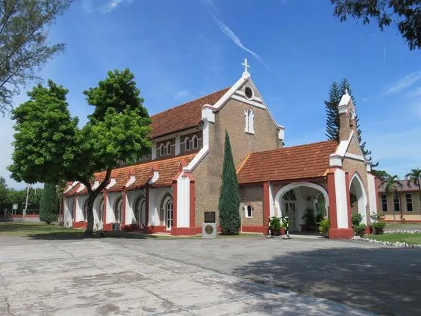 ICE STAR HOME STAY - Image 1