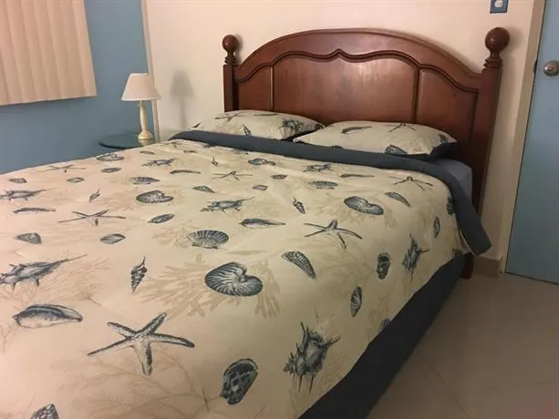 Travelers Bed and Rest - Image 1
