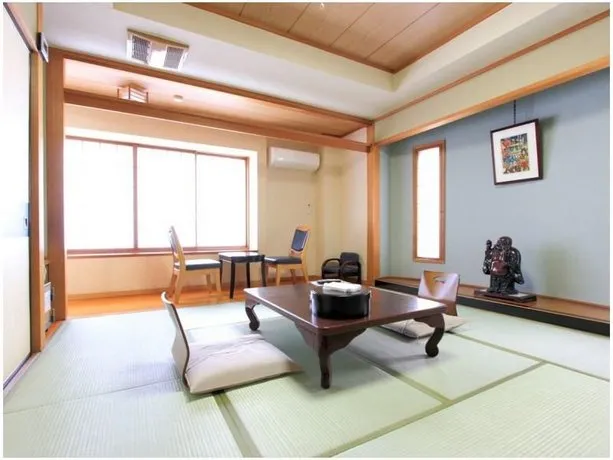 Hanamiya Ryokan - Image 1