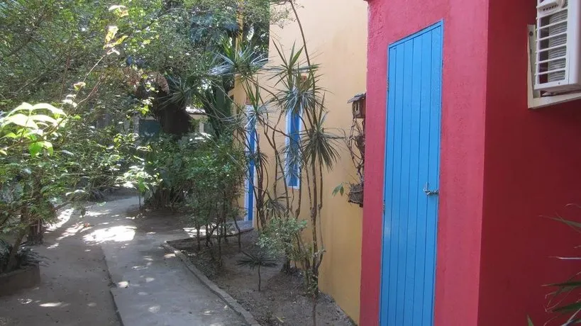 A Casa Do Vizinho - Image 1
