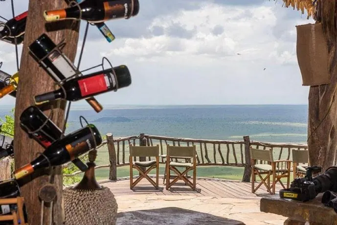 Lions Bluff Lodge - Image 1
