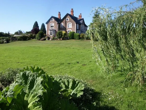 Langtry Country House - Image 1