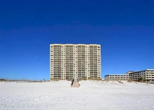 Emerald Isle by RMI Vacations - Image 1